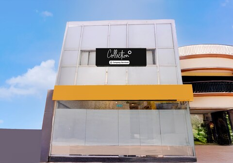 Super Collection O Andheri West Near KokilaBen Hospital