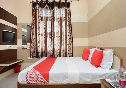 Hotel O Divine Light