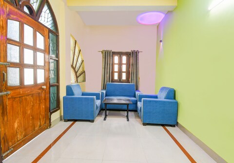 Hotel O Kailash delight