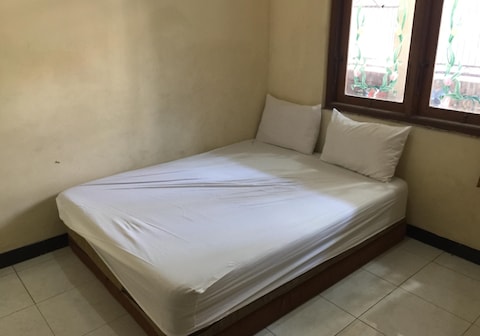 Hotel O Homestay Puri Indah SyariahNearBandara Internasional Juanda