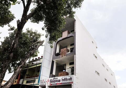 Hotel Vinayak Residency