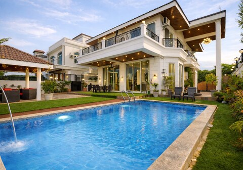 Sumi Villa
