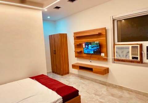 Rudra Guest House