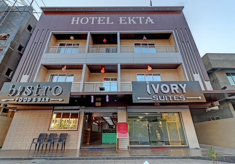 Ivory Suites