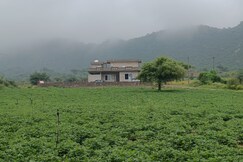 32 hills, Sikar 32 hills, Sikar