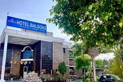 Hotel Balsons ( Near New Bus Stand), Patiala Hotel Balsons ( Near New Bus Stand), Patiala