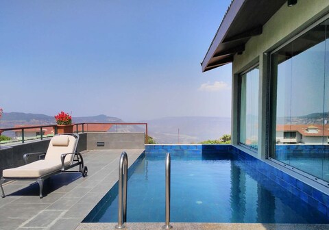 Nandati | 4 BHK Bungalow