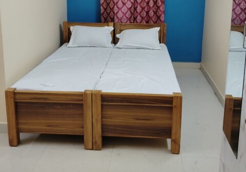 Sri Mantra Guest House
