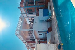 Pvt villa with swimming pool, Auroville Pvt villa with swimming pool, Auroville