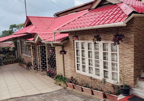 Vela Homestay
