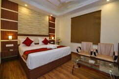 Hotel Silver Stone, Delhi Hotel Silver Stone, Delhi