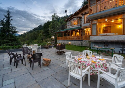 The Wisteria Villa Manali