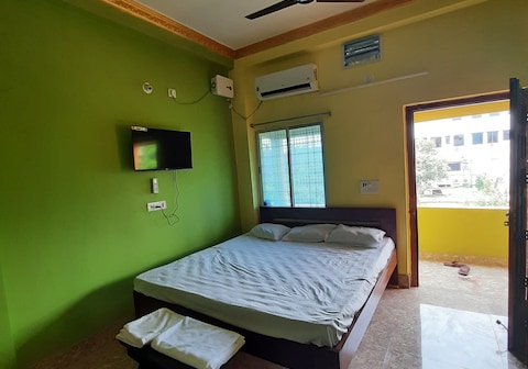 The Green Residency