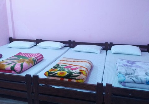 Sidhu Guest House Govind Ghat