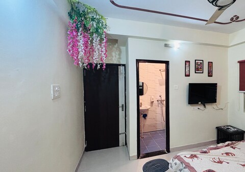 Lakshman Villa Suites  A luxury Stay