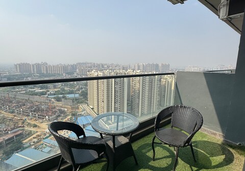 Galaxy Blue Sapphire Paza