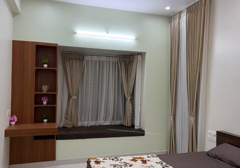 Sun Breeze House