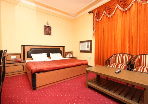 Mudasir Guest House