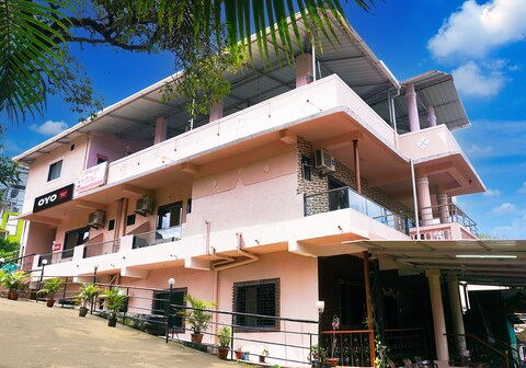 Hotel O Aishwarya Valley