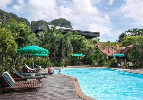 Green View Village Resort