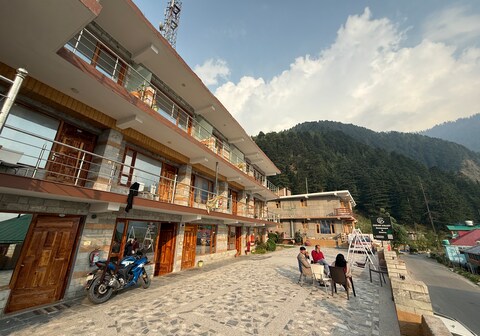 Cedar Valley Guest House