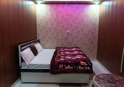 Ram Darbar Near Ram Janambhoomi