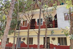Divine lights house, Tiruvannamalai Divine lights house, Tiruvannamalai