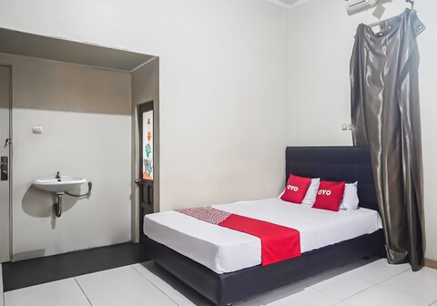 Hotel O Pondok Tawing Rumbih