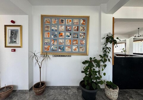 Bellapais Oasis Hotel