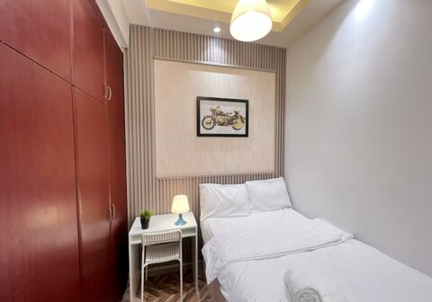 Affordable Partition Room in Tecom Near Metro