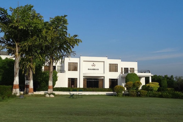 GW Greenwood Art'Otel