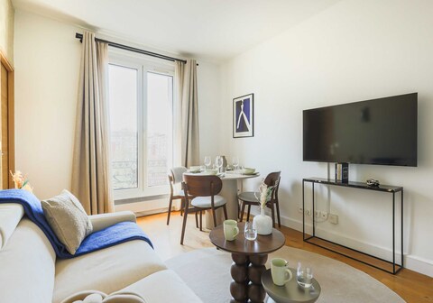Charming flat -1BR-4P- Paris 17e