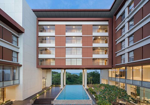 Mercure Padang