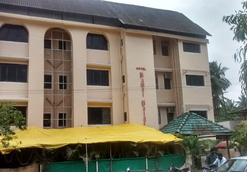 Hotel Kamal Palace