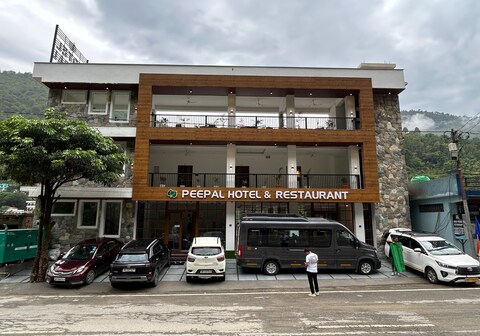Peepal Hotel And Restaurant
