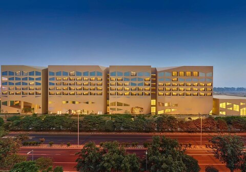 Vivanta New Delhi, Dwarka