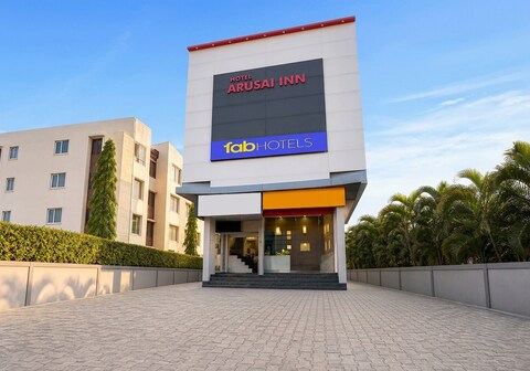 FabHotel Arusai Inn