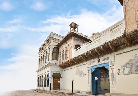 Singhasan Haveli - A Heritage Hotel