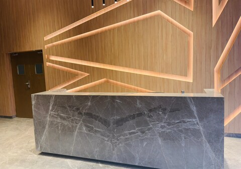 Pantao Luxe Studio-AIPL Joy Square