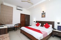 OYO 6438 Hotel Valley Plaza, Dehradun OYO 6438 Hotel Valley Plaza, Dehradun