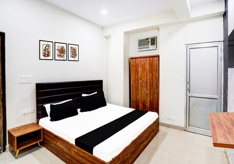 Hotel O VARDAN GALAXY