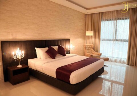 Sunday Luxury Downtown Adliya Formerly Jewel Hotel