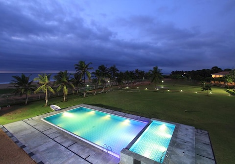 THE ASHOK BEACH RESORT