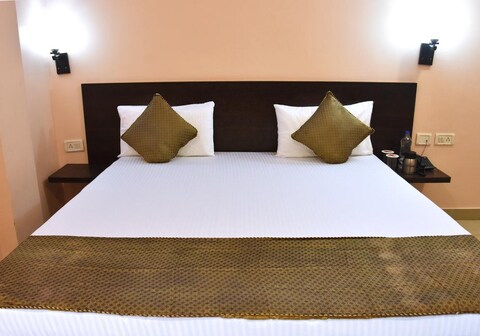 Hotel Shri Krishna Inn