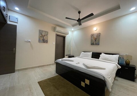 Diva Stays - Pent house 1