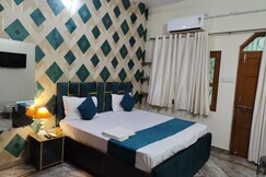 Pinaki guest house, Varanasi Pinaki guest house, Varanasi