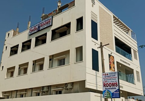 SRI PADMAVATHI NIVAS