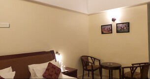 HAMARA HOTEL, Thrissur HAMARA HOTEL, Thrissur