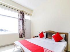 OYO 7483 Hotel Modgil, Shimla OYO 7483 Hotel Modgil, Shimla