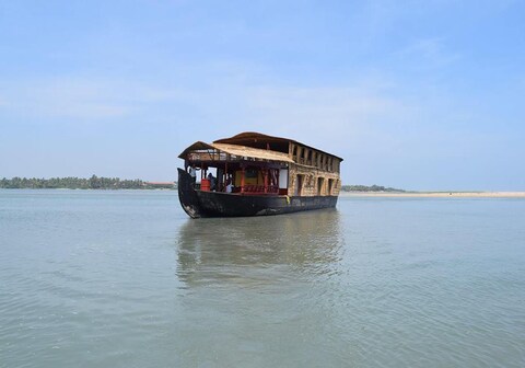 Mantra Houseboats